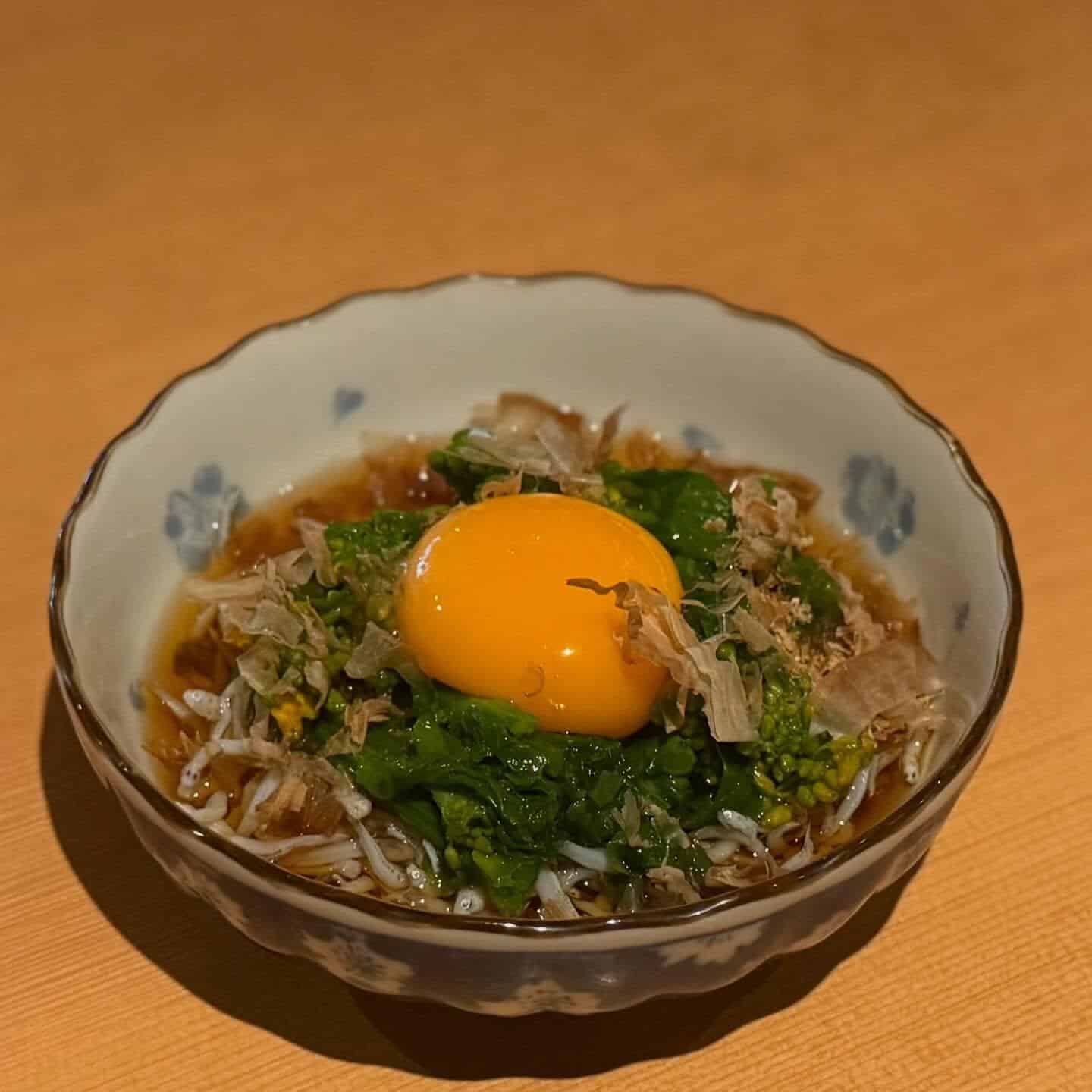 菜の花としらすの卵黄お浸し  金山/居酒屋/寿司/天ぷら